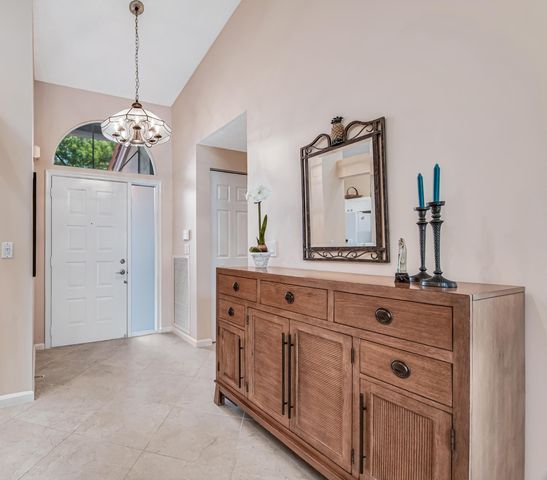 7690 Majestic Palm Drive, Boynton Beach, FL 33437