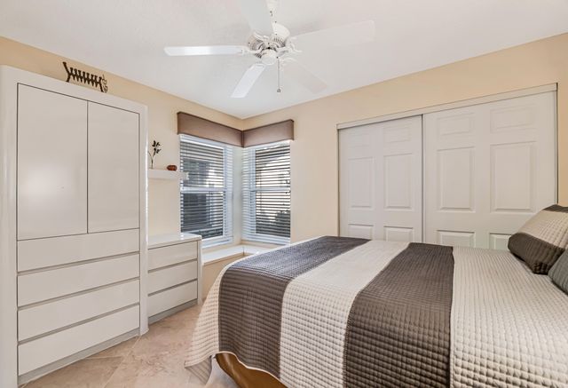 7690 Majestic Palm Drive, Boynton Beach, FL 33437