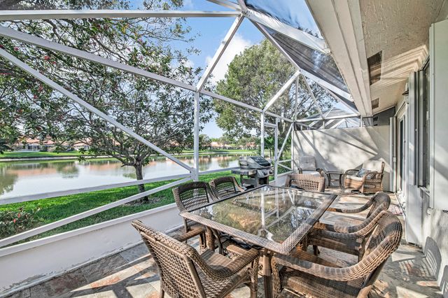 7690 Majestic Palm Drive, Boynton Beach, FL 33437