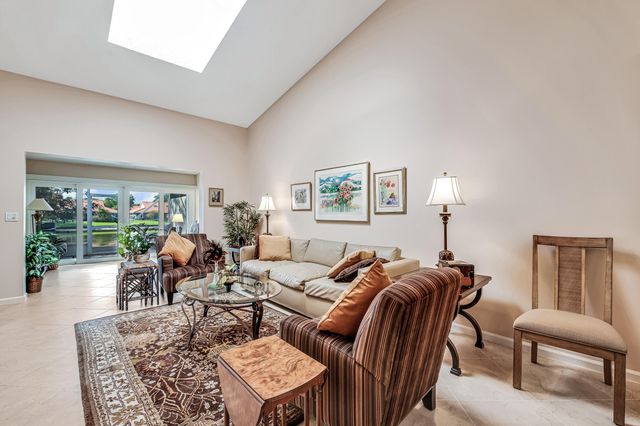 7690 Majestic Palm Drive, Boynton Beach, FL 33437