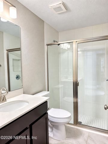 4437 BESSIE Circle E, Jacksonville, FL 32209