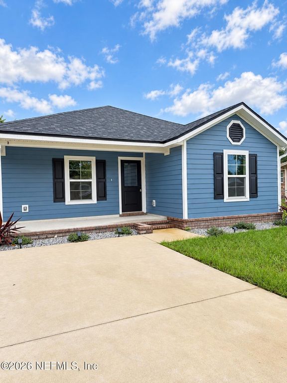 4437 BESSIE Circle E, Jacksonville, FL 32209
