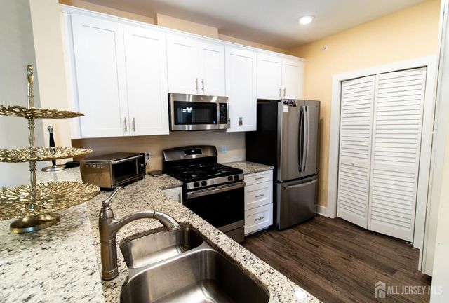 834 Stiller Lane, Monroe, NJ 08831