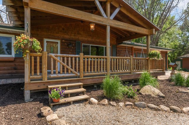9523 10th Street NE, Saint Michael, MN 55376