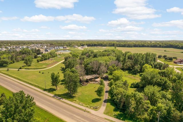 9523 10th Street NE, Saint Michael, MN 55376
