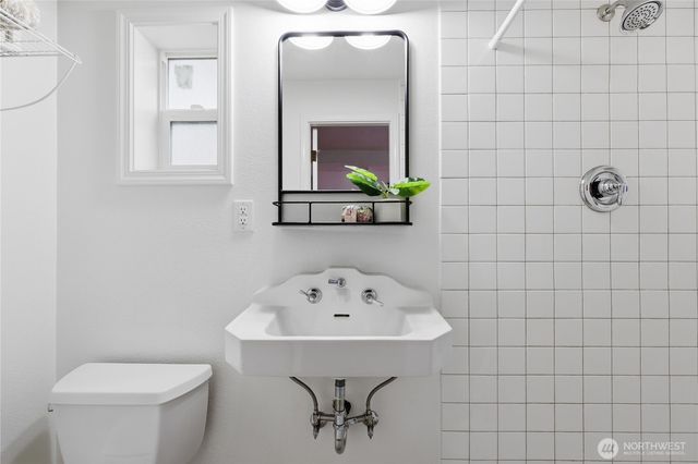 1414 Gregory Way, Bremerton, WA 98337