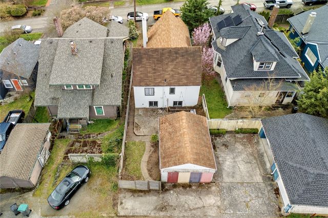 1414 Gregory Way, Bremerton, WA 98337