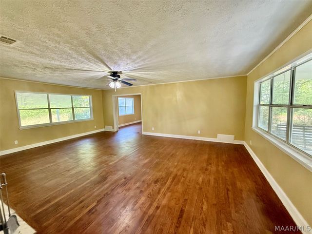 1355 N ANN Avenue, Tallassee, AL 36078