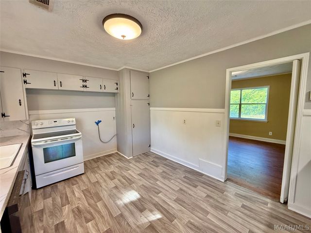 1355 N ANN Avenue, Tallassee, AL 36078