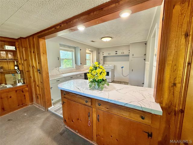 1355 N ANN Avenue, Tallassee, AL 36078