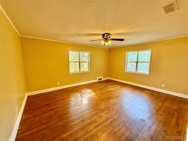 1355 N ANN Avenue, Tallassee, AL 36078