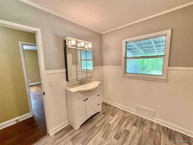 1355 N ANN Avenue, Tallassee, AL 36078