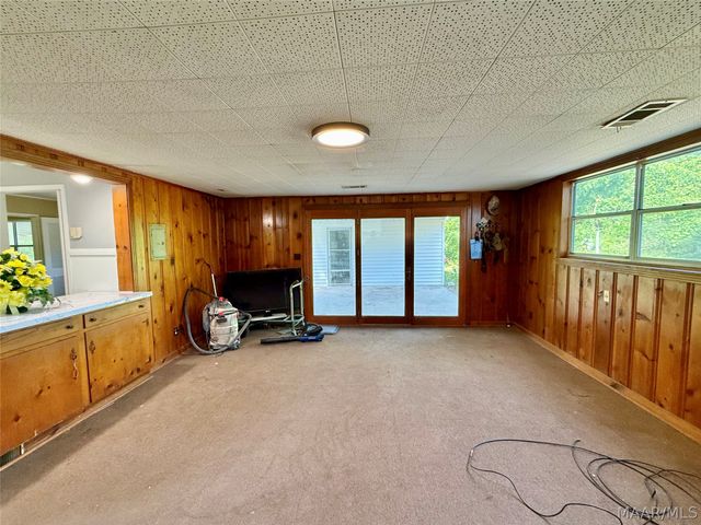 1355 N ANN Avenue, Tallassee, AL 36078