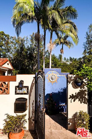 295 Marguerita Lane, Pasadena, CA 91106