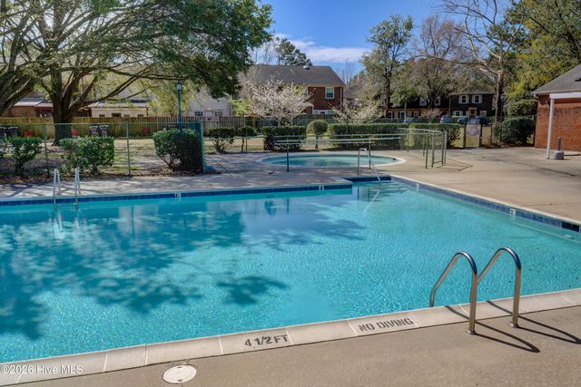 4912 Seabrook Court, Wilmington, NC 28403