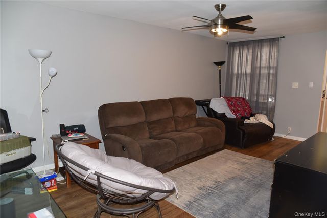 806 Waring Avenue, Bronx, NY 10467