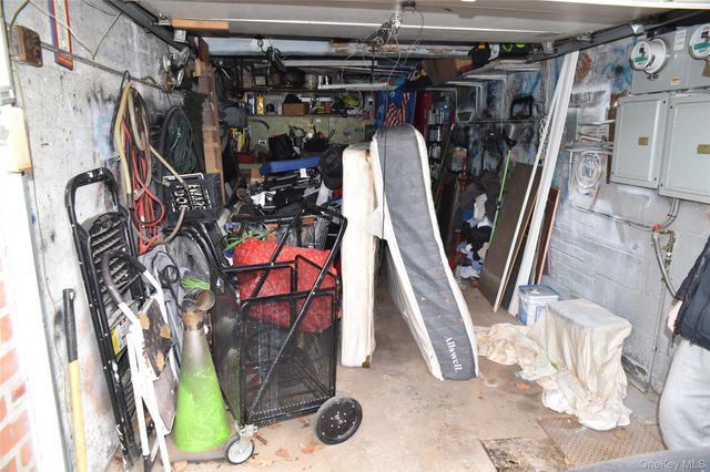 806 Waring Avenue, Bronx, NY 10467