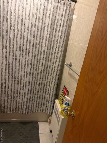 806 Waring Avenue, Bronx, NY 10467