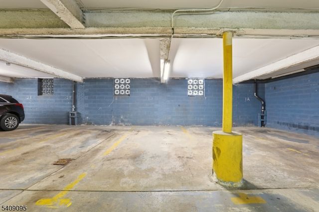 310 70Th St 1D, Guttenberg Town, NJ 07093