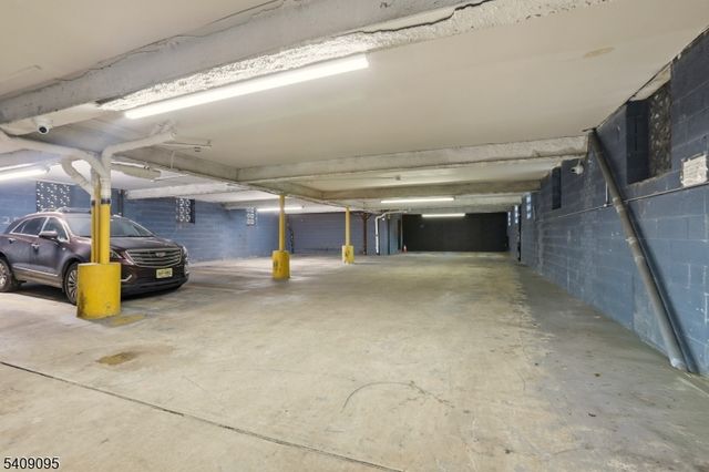 310 70Th St 1D, Guttenberg Town, NJ 07093