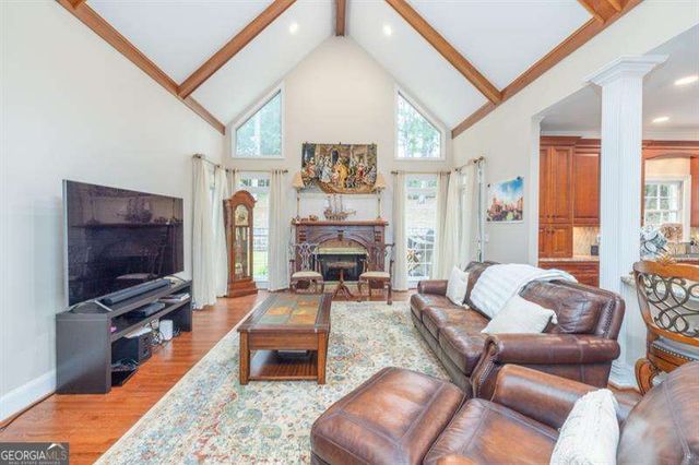 160 Clipper Bay Drive, Alpharetta, GA 30005
