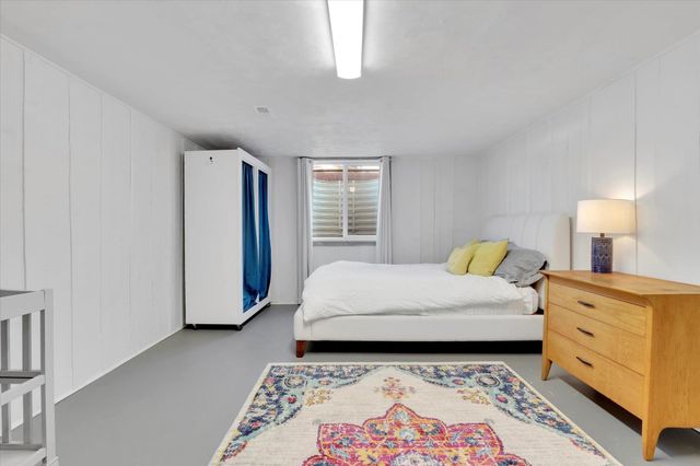 6817 N Standard St, Spokane, WA 99208