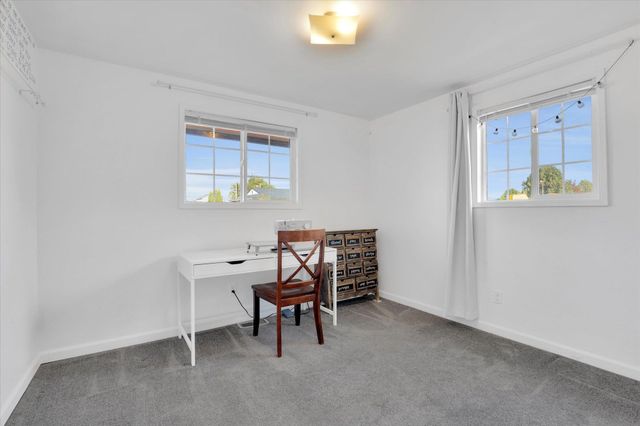 6817 N Standard St, Spokane, WA 99208