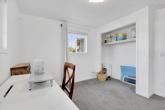 6817 N Standard St, Spokane, WA 99208