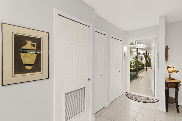 3440 NE 192 Street, Miami, FL 33180