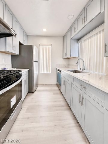 4724 Nara Vista Way 202, Las Vegas, NV 89103