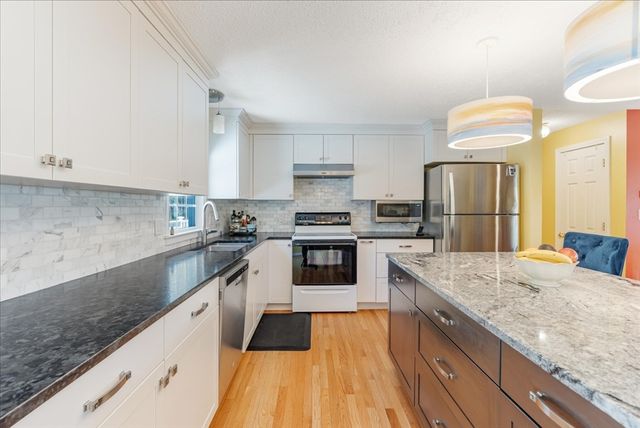 138 Benjamin Rd, Shirley, MA 01464