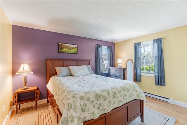 138 Benjamin Rd, Shirley, MA 01464