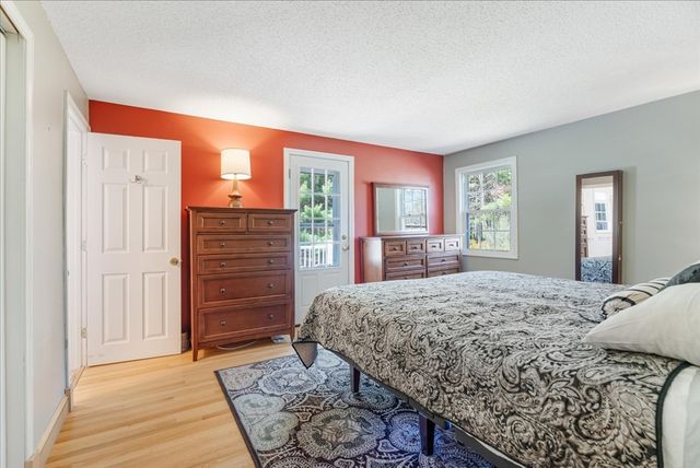 138 Benjamin Rd, Shirley, MA 01464