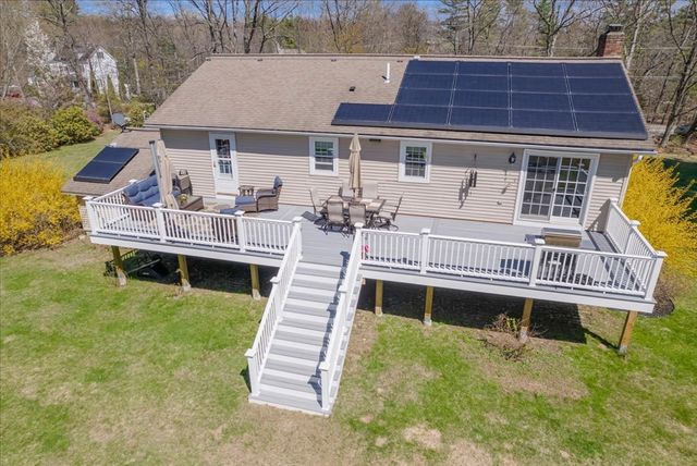 138 Benjamin Rd, Shirley, MA 01464