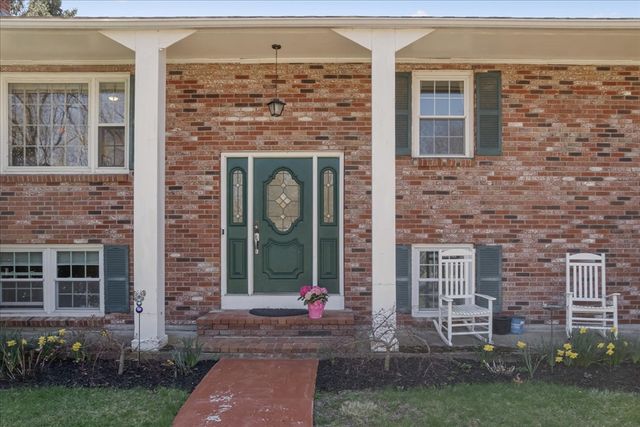 138 Benjamin Rd, Shirley, MA 01464