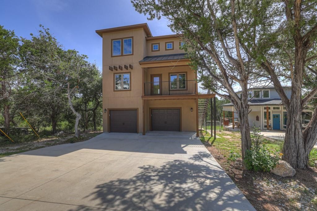 1216 Canyon Lake DR, Canyon Lake, TX 78133