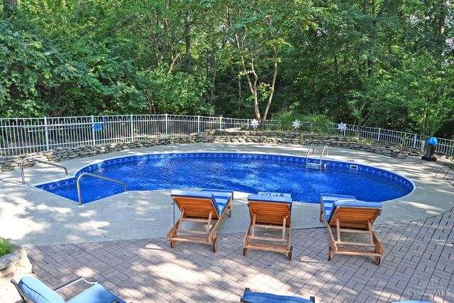 6205 Hickory Ridge Drive, Miami Twp, OH 45140