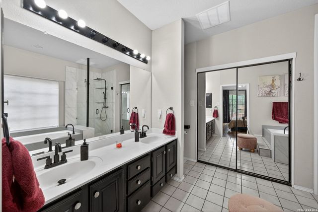 1822 Kingsbridge, San Antonio, TX 78253