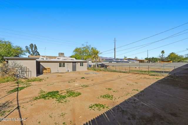 817 W Glenn Street, Tucson, AZ 85705