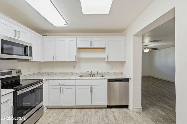 817 W Glenn Street, Tucson, AZ 85705