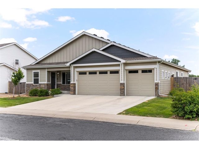 5545 Drake Way, Longmont, CO 80504
