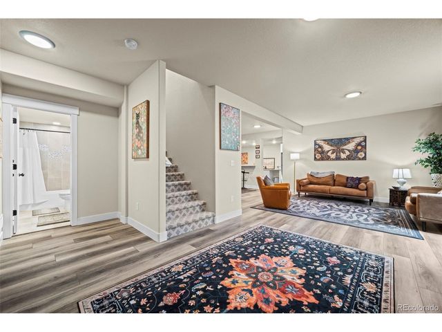 5545 Drake Way, Longmont, CO 80504