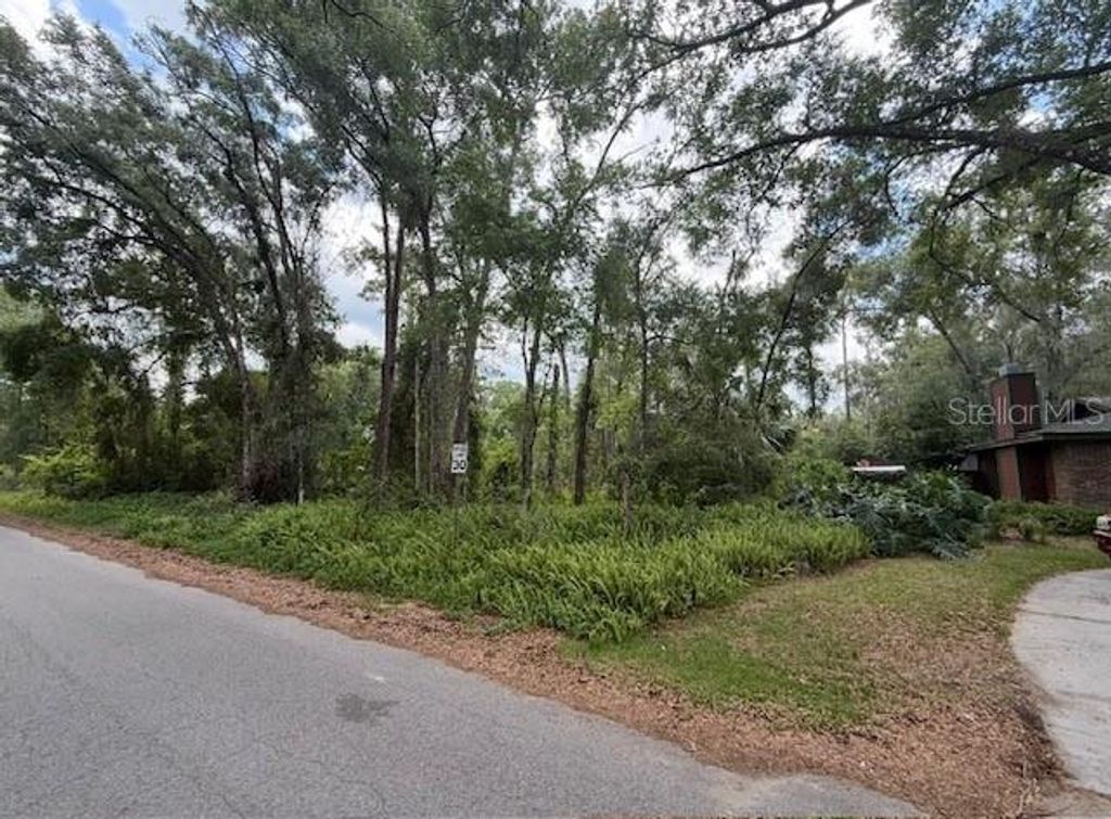 5960 E VALE STREET, Inverness, FL 34452