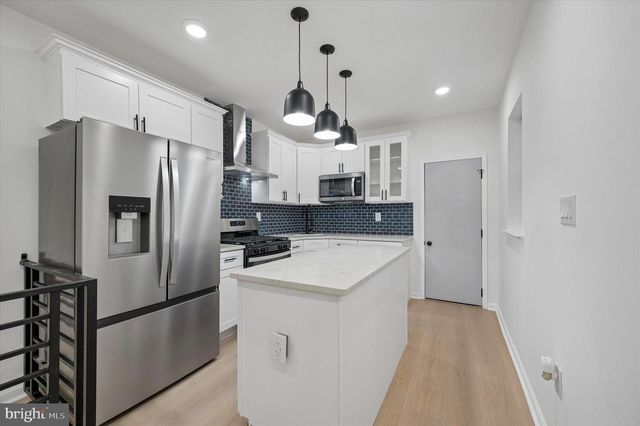 5539 PINE ST, Philadelphia, PA 19143