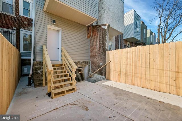 5539 PINE ST, Philadelphia, PA 19143