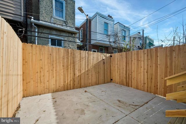 5539 PINE ST, Philadelphia, PA 19143