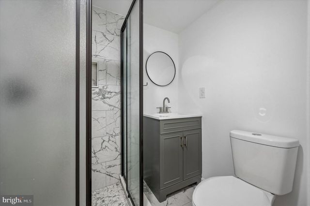 5539 PINE ST, Philadelphia, PA 19143