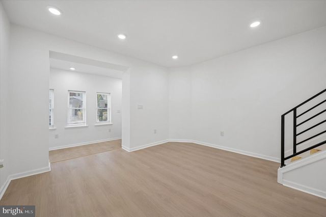 5539 PINE ST, Philadelphia, PA 19143