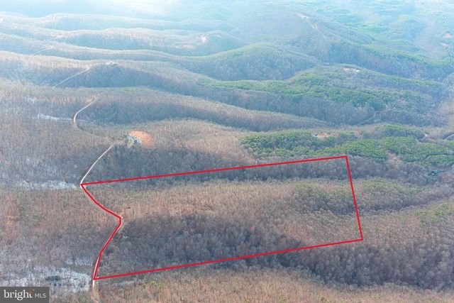 343 ASHTON WOODS, Moorefield, WV 26836