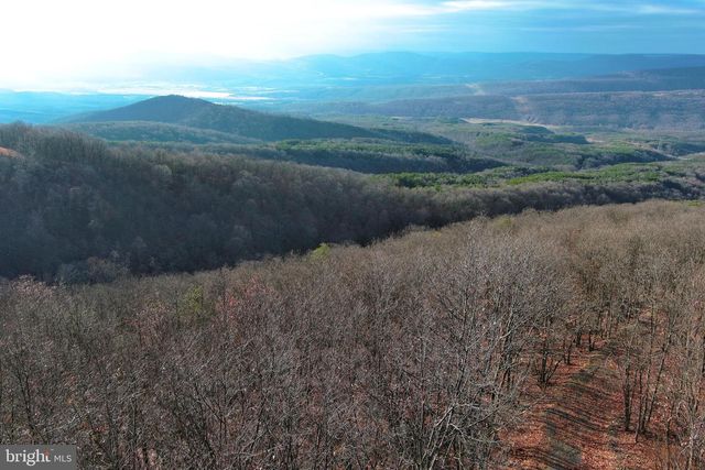 343 ASHTON WOODS, Moorefield, WV 26836